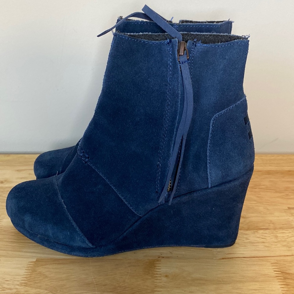 SALE Toms wedge blue suede bootie’s